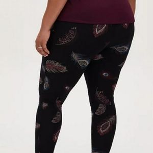 Torrid Size 3 Feather Legging